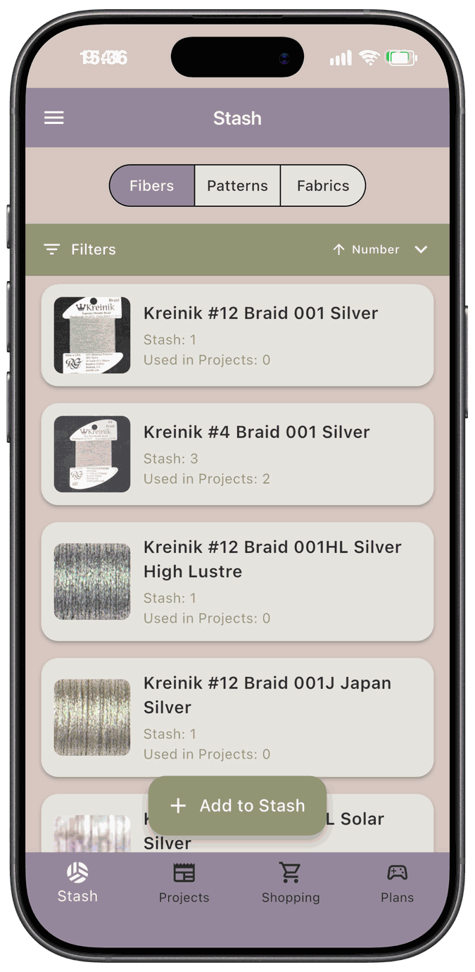 The Stash screen showing the Fibers, Patterns, and Fabrics tabs, a filter bar, and a list of fibers